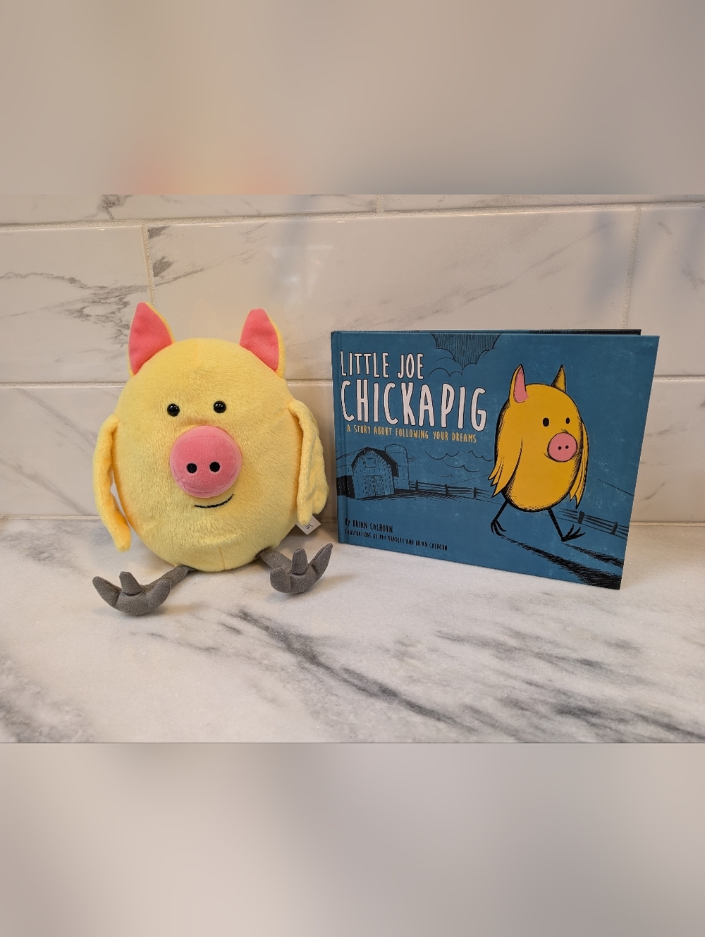 Little Joe Chickapig Plush with Matching Picture Book